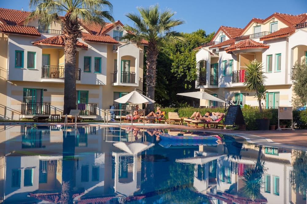 Otel Rebin 3*